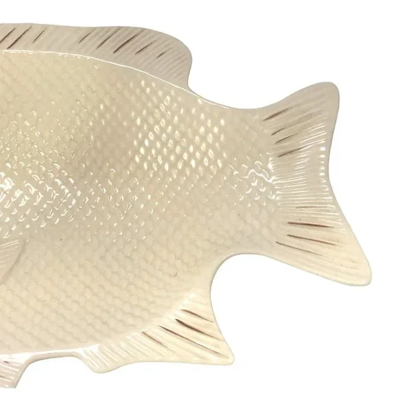 Vintage Hand Painted White Porcelain Fish Serving Dish 15 in - Picture 3 of 4